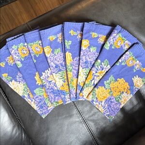 Williams Sonoma floral napkins set of 8